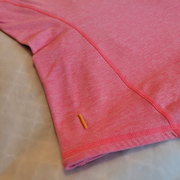 Lucy Longsleeve Tee Hot Pink Top Activewear Athleisure Travel Size Small - Picture 10 of 13